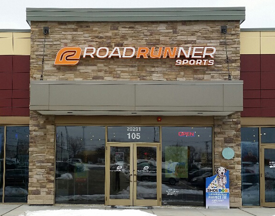 Running Store in Kildeer, IL | Running Gear & Shoes | Road Runner Sports
